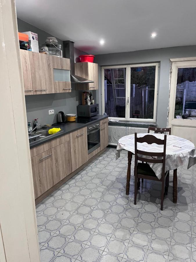 Grande Maison Avec Plusieurs Chambres A Louer Лиеж Екстериор снимка